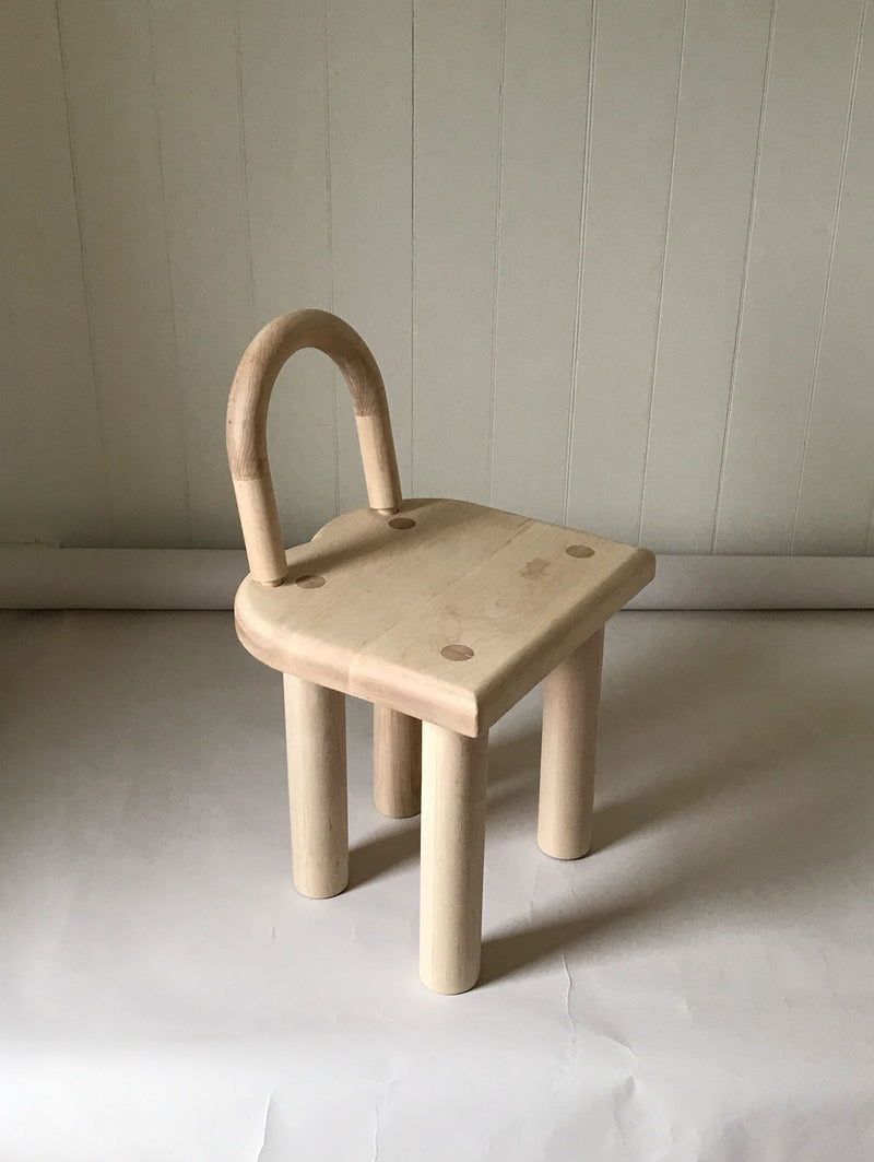 MAPLE SIDE CHAIR