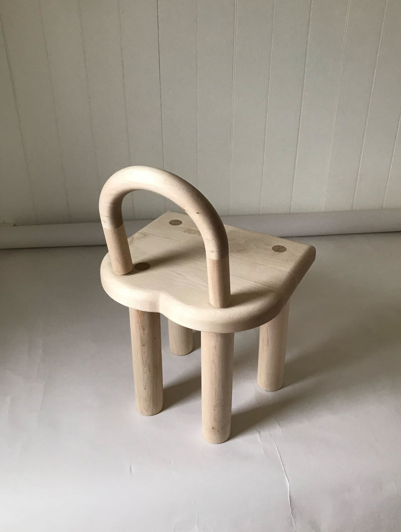 MAPLE SIDE CHAIR