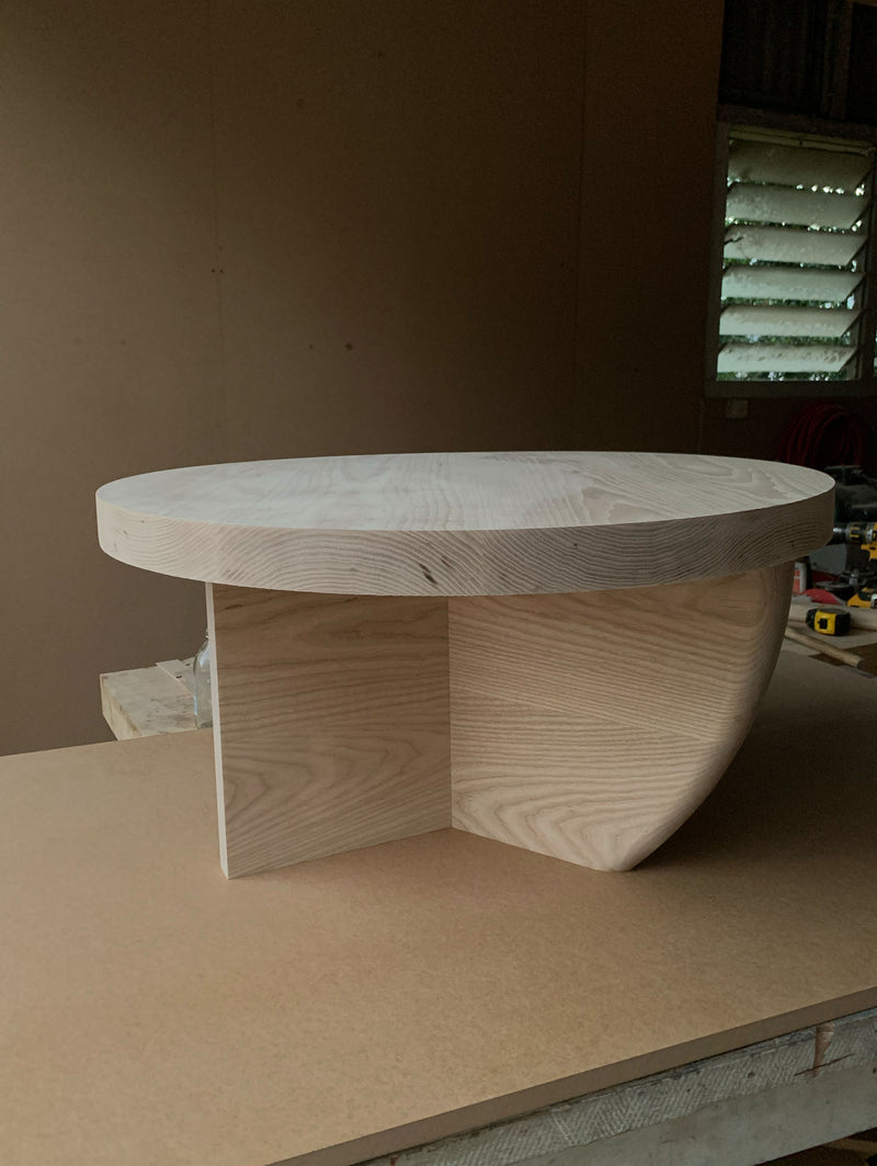 ASYMMETRIC TABLE