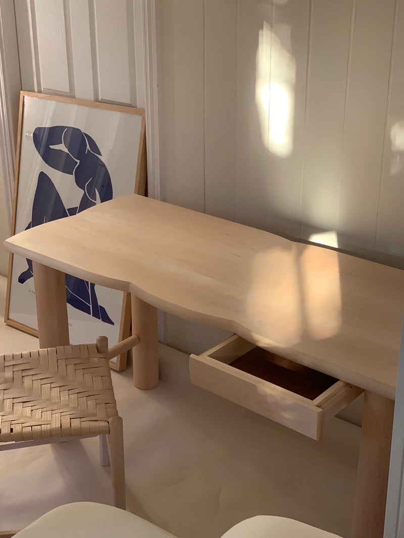 MAPLE DESK