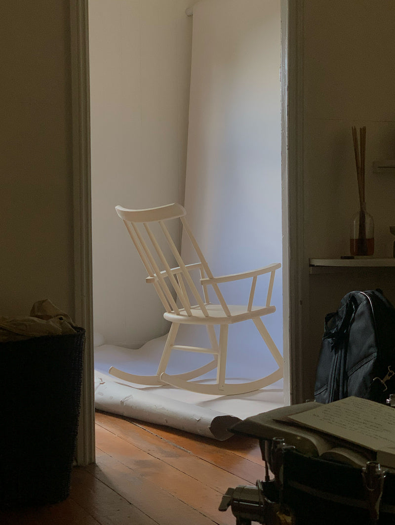 ROCKING CHAIR