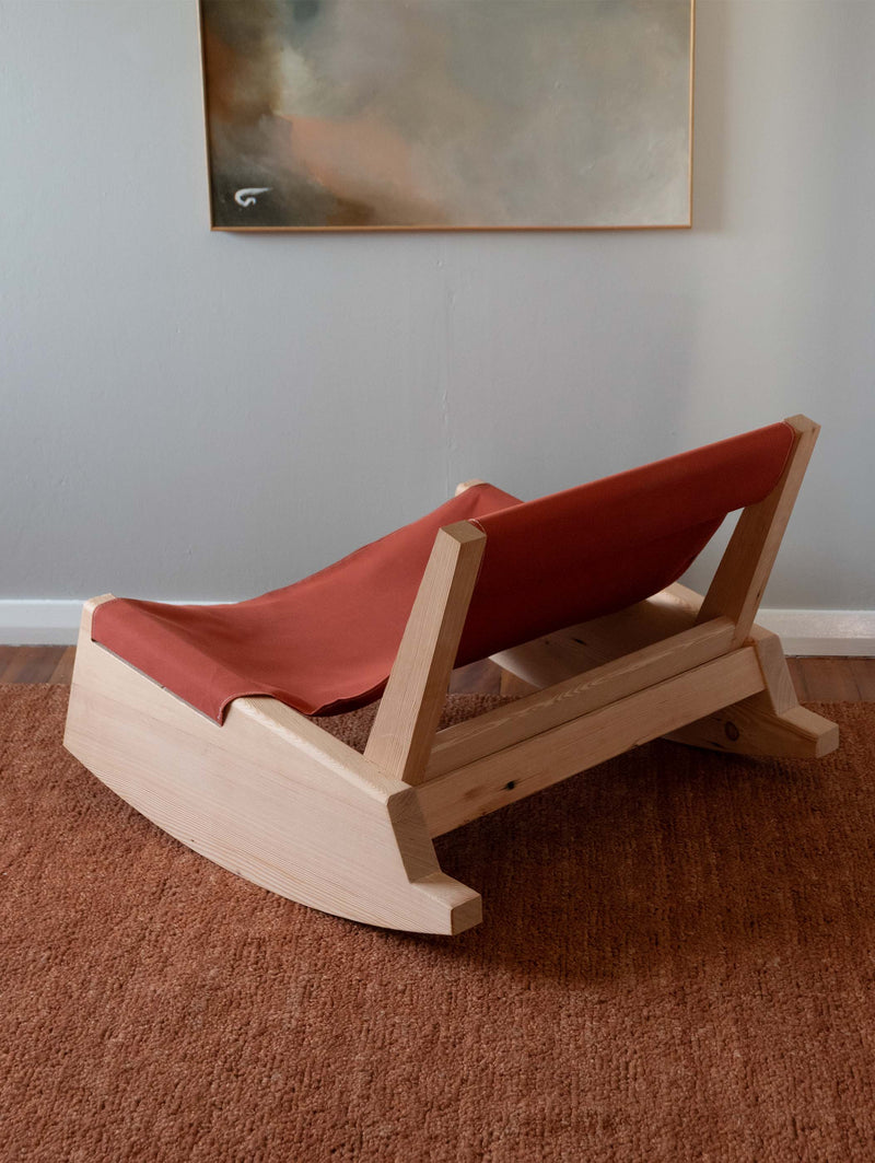ROCKING CHAIR