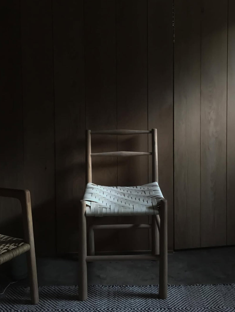 WOVEN ASH SPLINT CHAIR